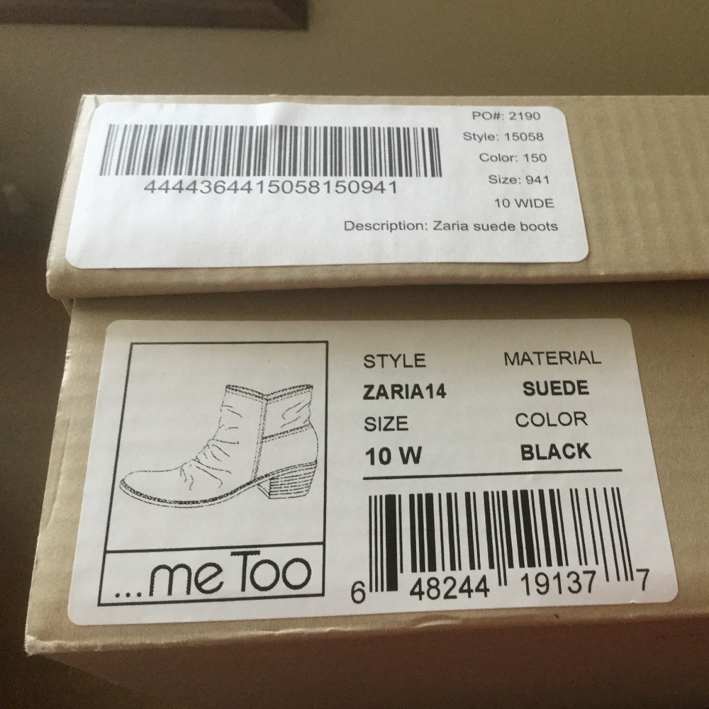 me Too black ankle booties 10W